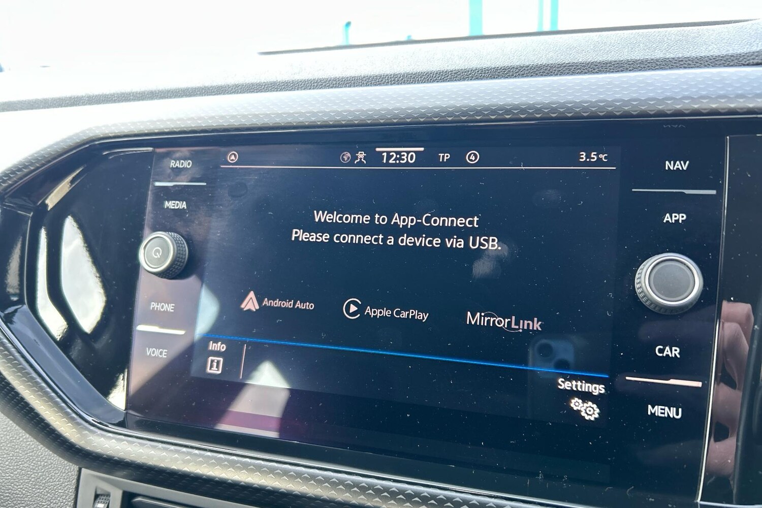 Used Volkswagen T-Cross 2023 for sale - 77589339: Photo 22