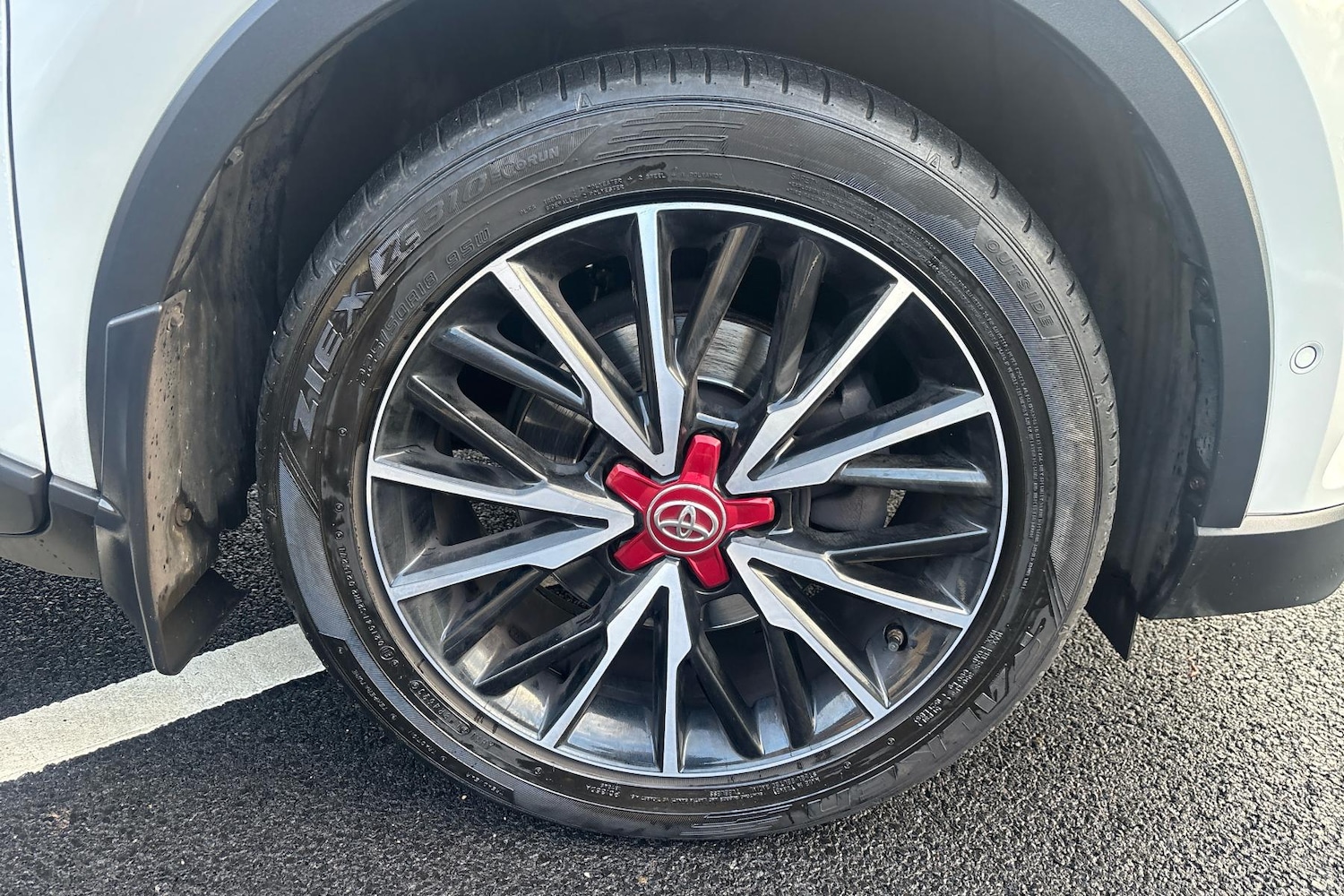 Used Toyota C-HR 2019 for sale - 77283591: Photo 3