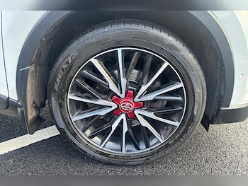 Used Toyota C-HR 2019 for sale - 77283591: Photo