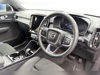 Used Volvo XC40 undefined for sale - 78378360: Photo