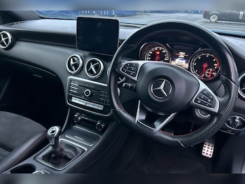 Used Mercedes-Benz A-Class 2016 for sale - 76718585: Photo