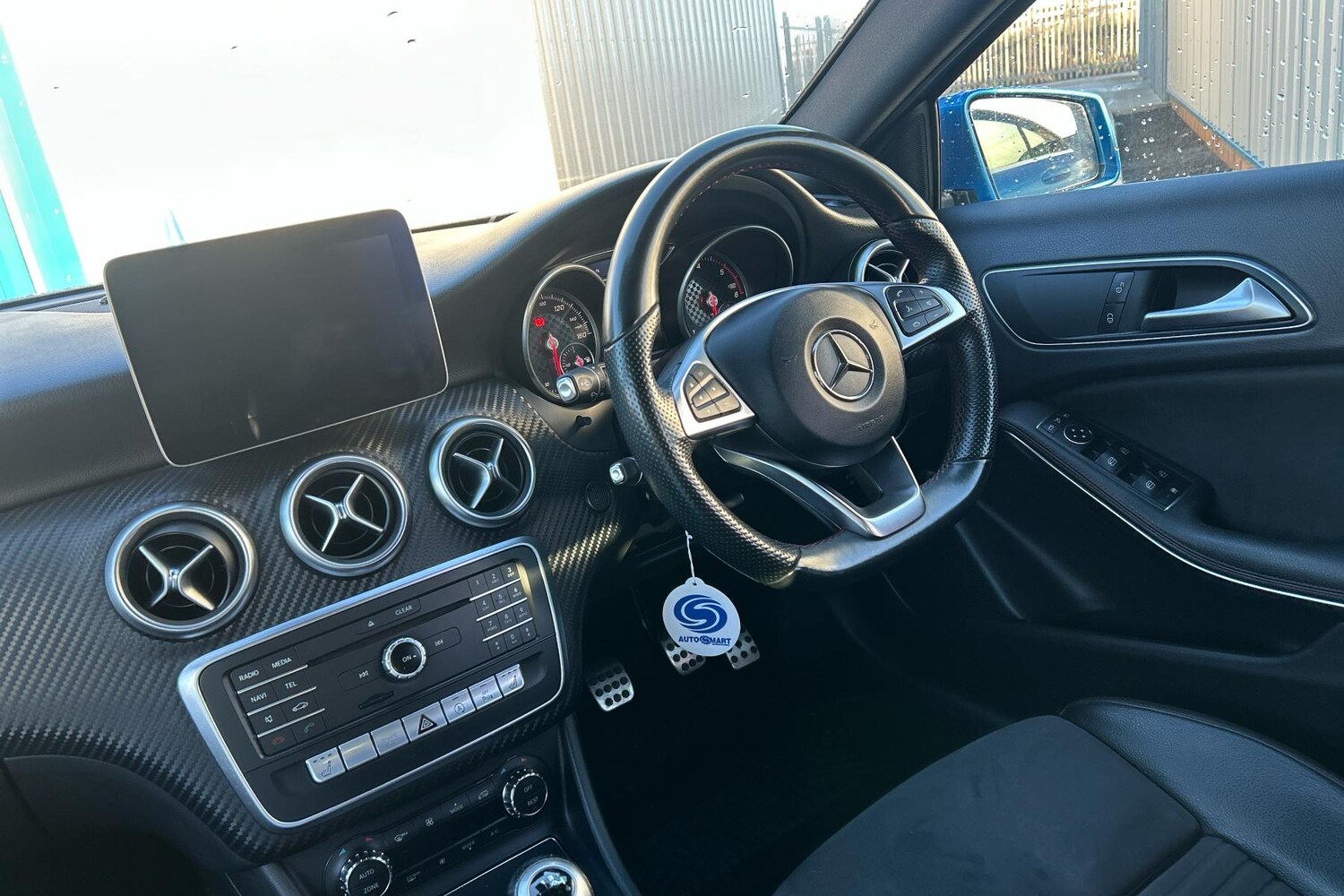 Used Mercedes-Benz A-Class 2016 for sale - 76718585: Photo 5