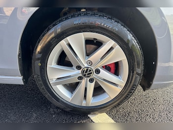 Used Volkswagen Golf 2020 for sale - 76436015: Photo