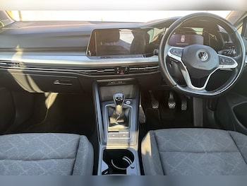 Used Volkswagen Golf 2020 for sale - 76436015: Photo