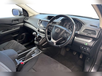 Used Honda CR-V 2017 for sale - 77961340: Photo