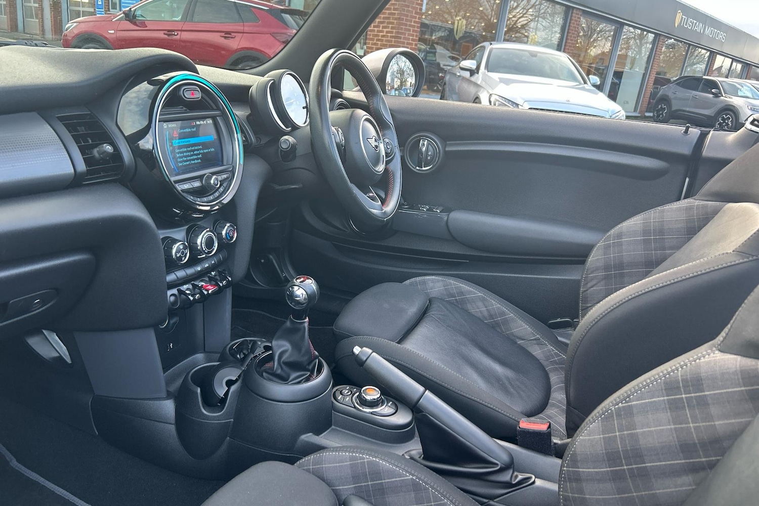 Used MINI Convertible 2019 for sale - 77196295: Photo 5