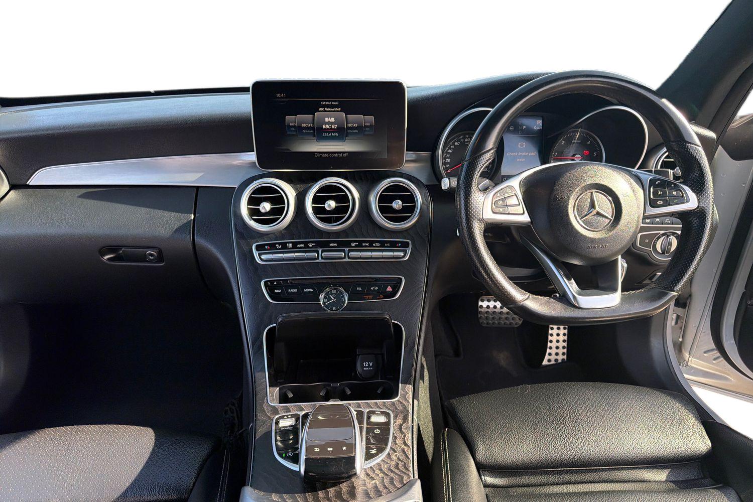 Used Mercedes-Benz C Class 2017 for sale - 77961336: Photo 4