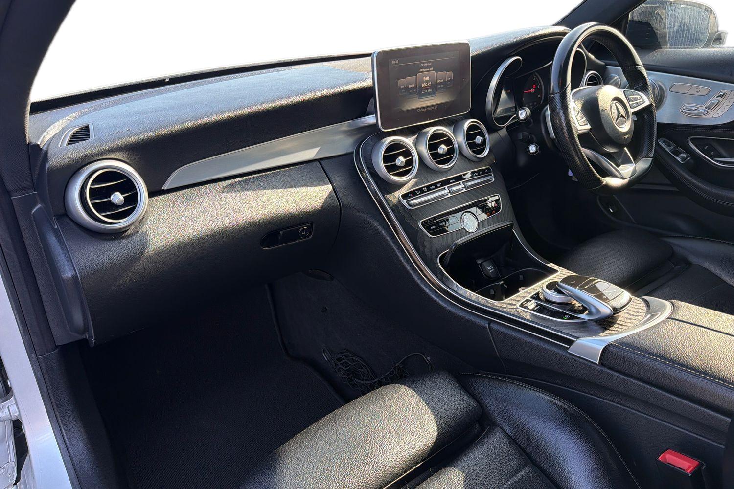 Used Mercedes-Benz C Class 2017 for sale - 77961336: Photo 5