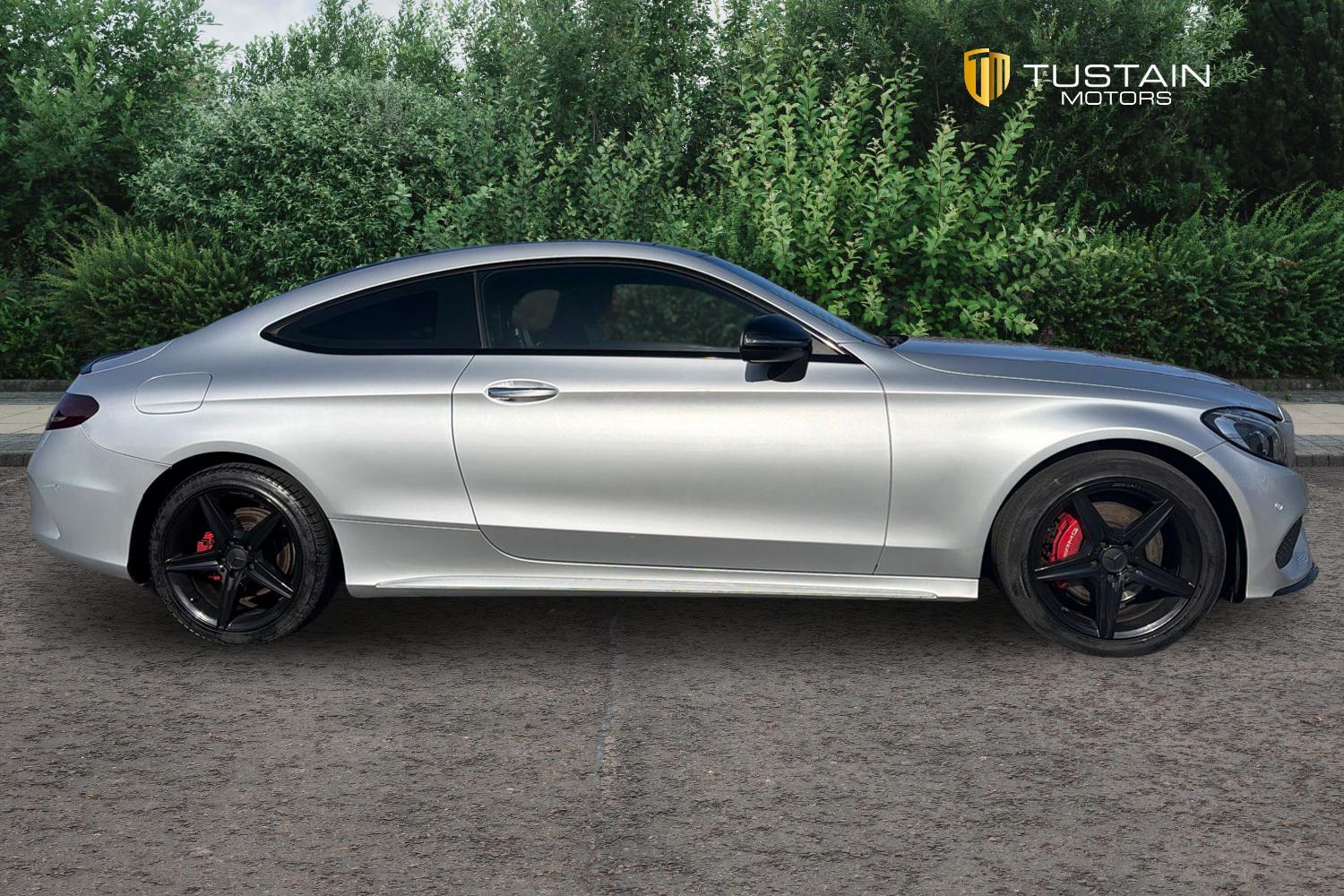 Used Mercedes-Benz C Class 2017 for sale - 77961336: Photo 8