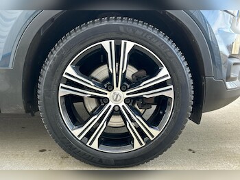 Used Volvo XC40 2018 for sale - 77219854: Photo