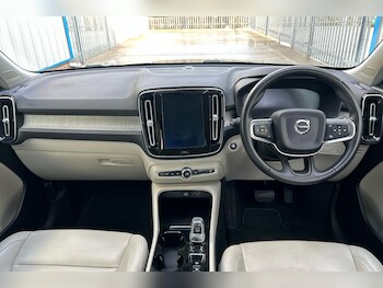 Used Volvo XC40 2018 for sale - 77219854: Photo