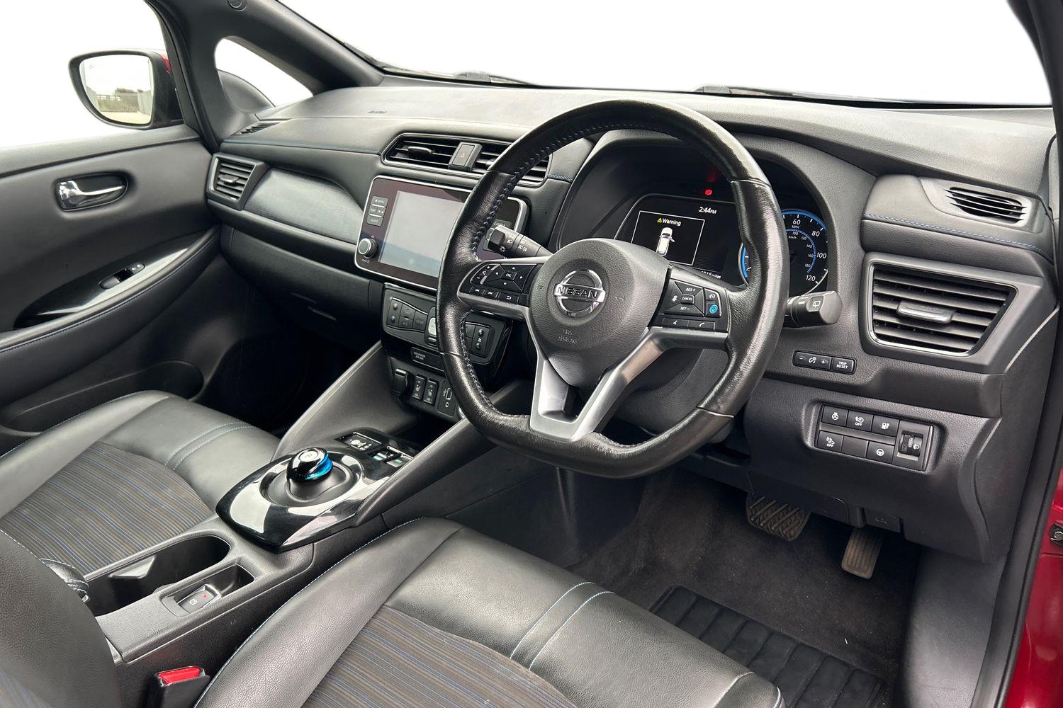 Used Nissan Leaf 2020 for sale - 77649524: Photo 2