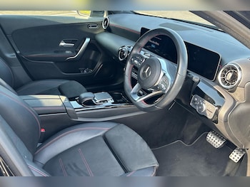 Used Mercedes-Benz A-Class 2019 for sale - 75555190: Photo