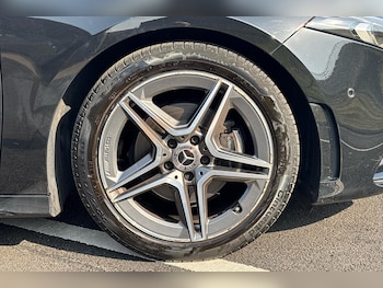 Used Mercedes-Benz A-Class 2019 for sale - 75555190: Photo