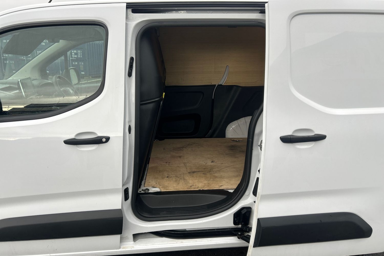 Used Citroen Berlingo 2023 for sale - 77473247: Photo 21