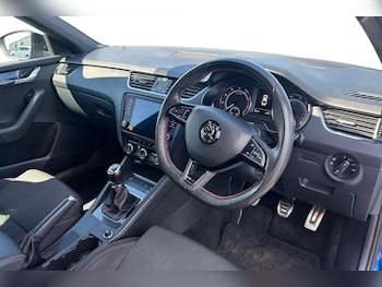 Used Skoda Octavia 2019 for sale - 78880926: Photo