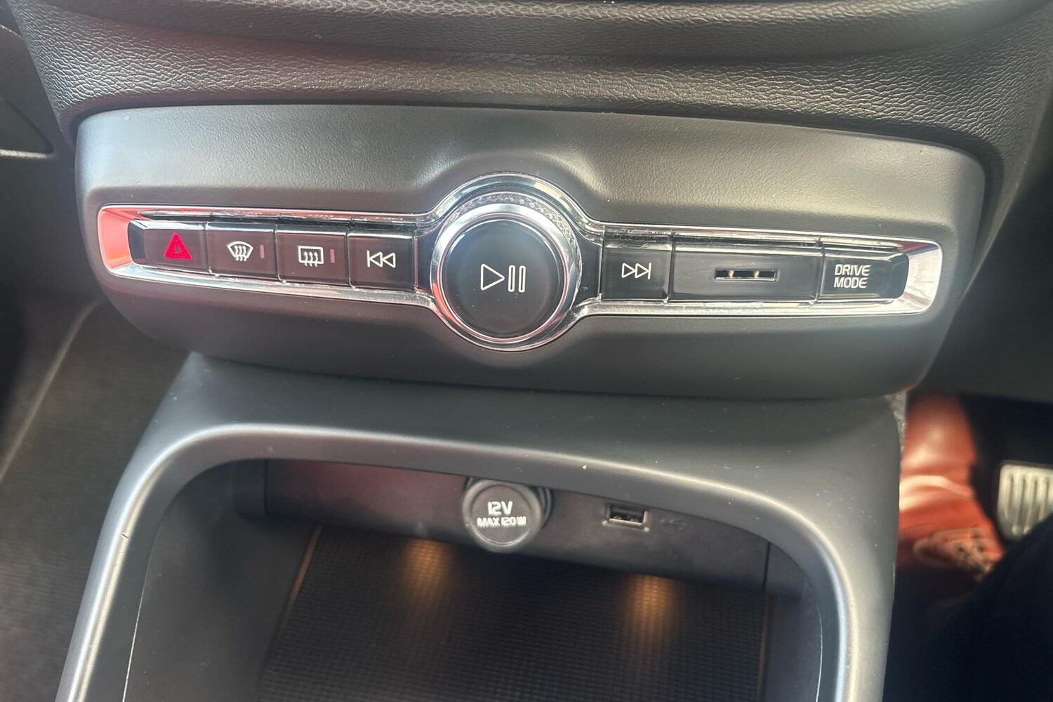 Used Volvo XC40 2020 for sale - 75981103: Photo 16