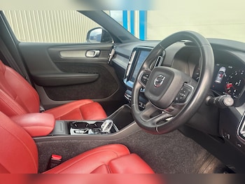 Used Volvo XC40 2020 for sale - 75981103: Photo