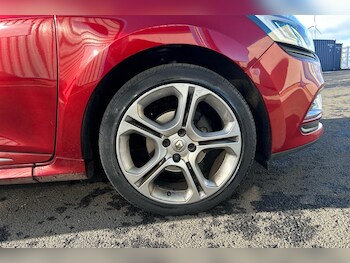 Used Renault Clio 2019 for sale - 76401568: Photo