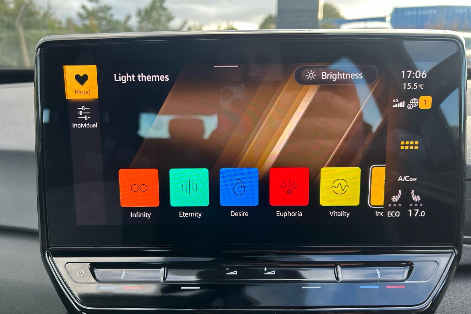 Used Volkswagen ID.3 2021 for sale - 75816603: Photo 24