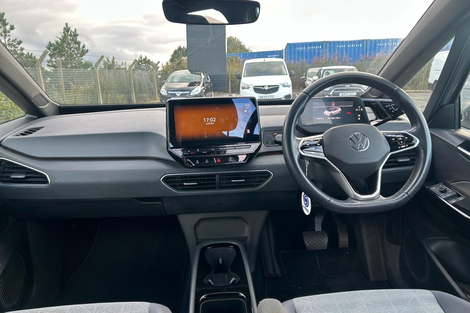 Used Volkswagen ID.3 2021 for sale - 75816603: Photo 4