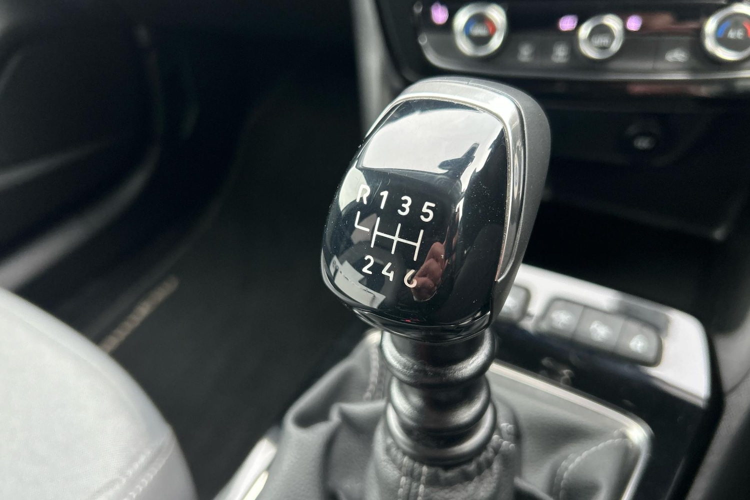 Used Vauxhall Mokka 2022 for sale - 76155940: Photo 14