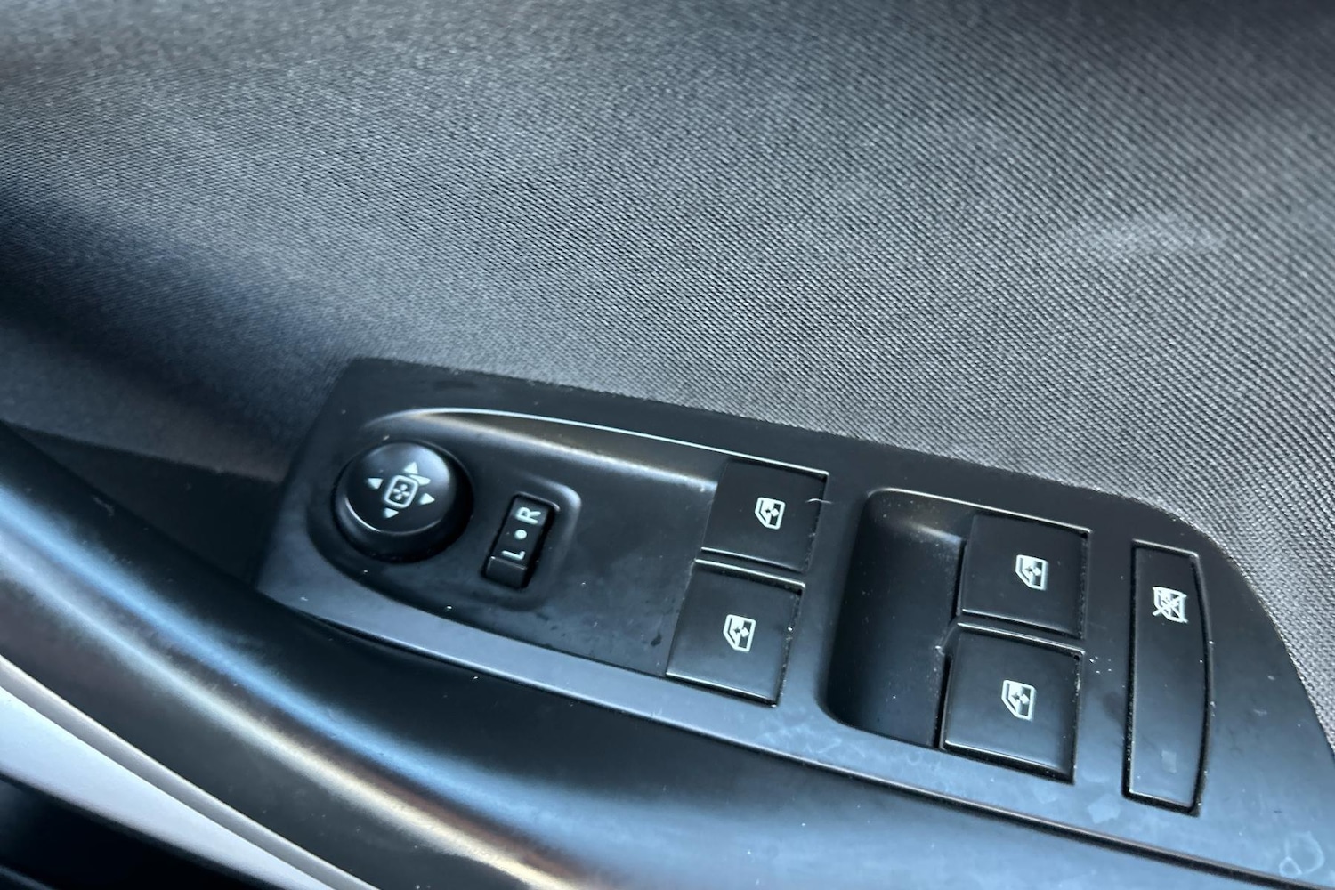 Used Vauxhall Astra 2018 for sale - 76401630: Photo 25