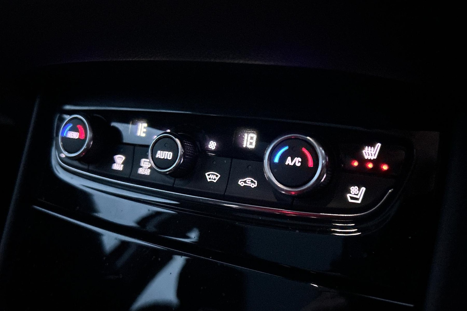 Used Vauxhall Grandland X 2020 for sale - 77219926: Photo 22