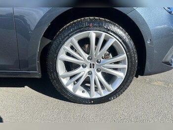 Used SEAT Leon undefined for sale - 77480776: Photo