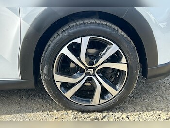 Used Citroen C3 2023 for sale - 75713433: Photo