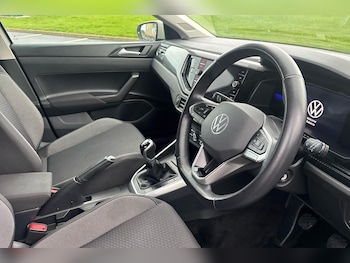 Used Volkswagen Polo 2024 for sale - 77069742: Photo