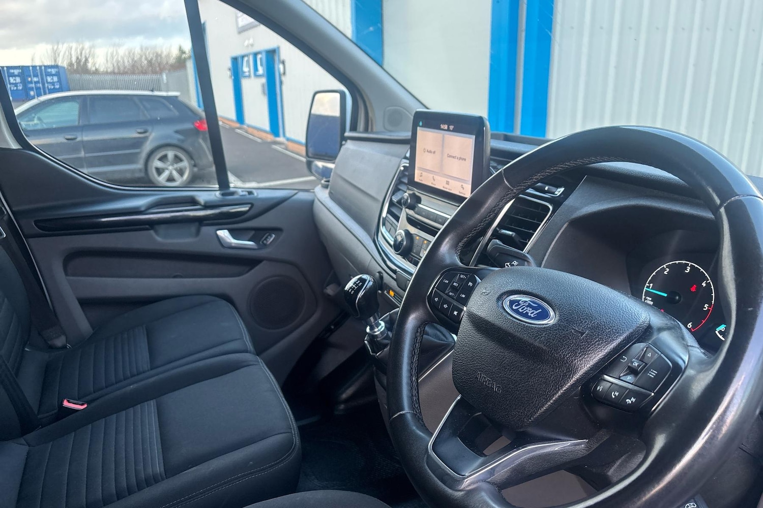 Used Ford Transit Custom 2022 for sale - 76669411: Photo 2