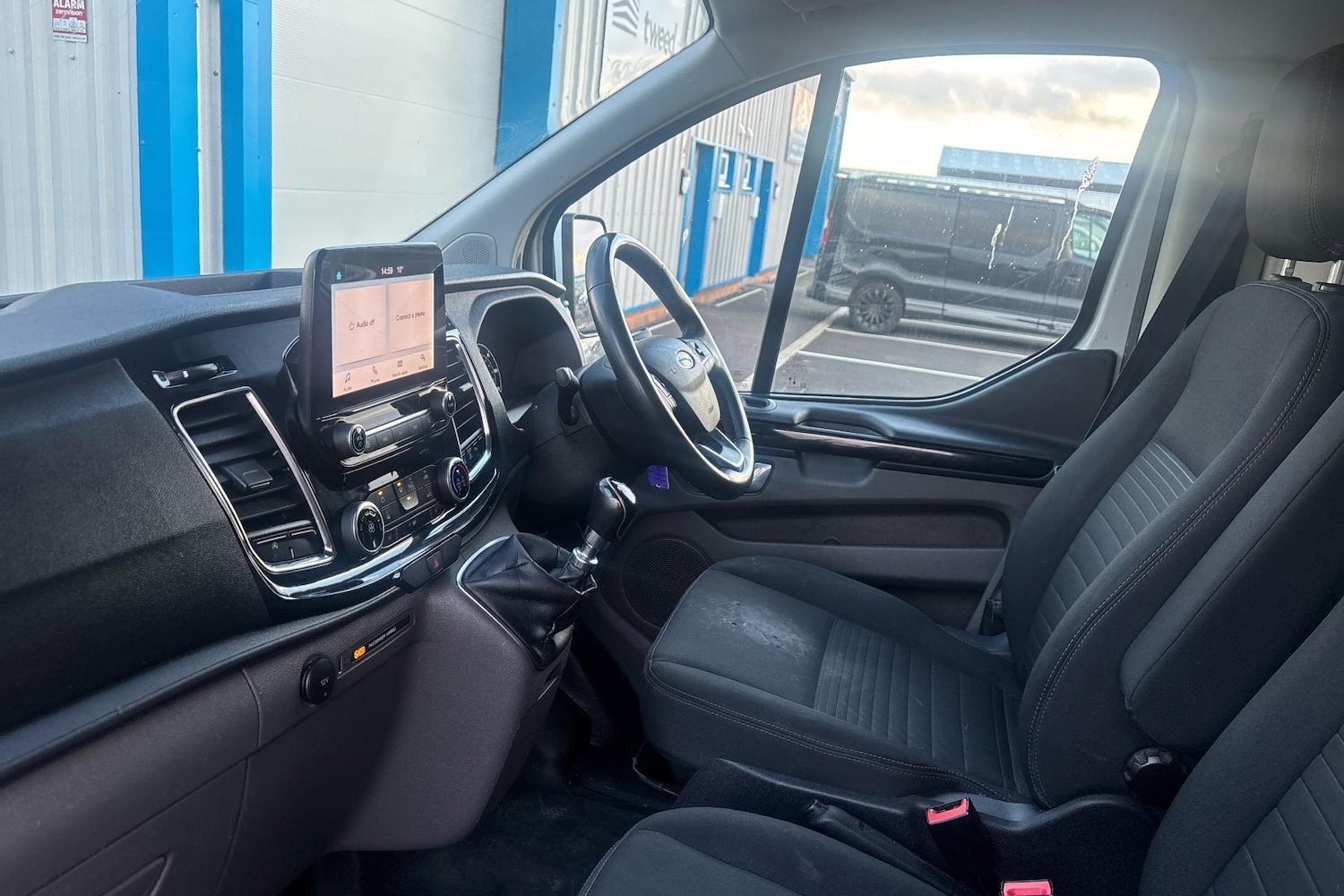 Used Ford Transit Custom 2022 for sale - 76669411: Photo 5