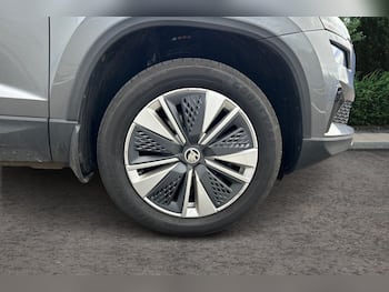 Used Skoda Karoq 2023 for sale - 79779017: Photo