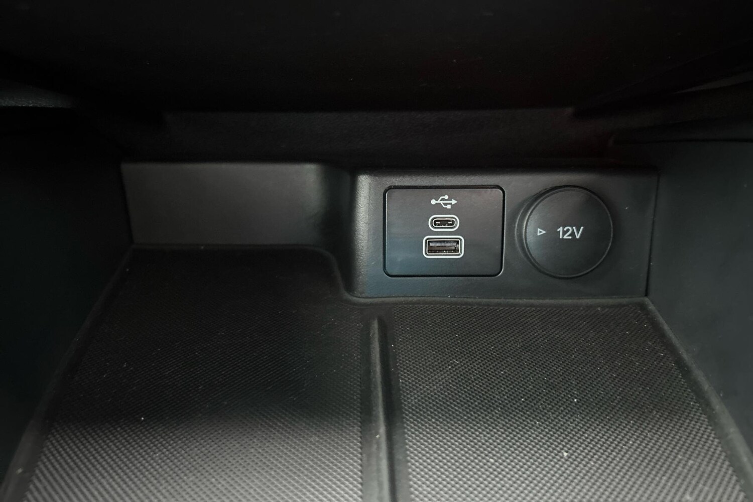 Used Ford Kuga 2023 for sale - 76442604: Photo 22