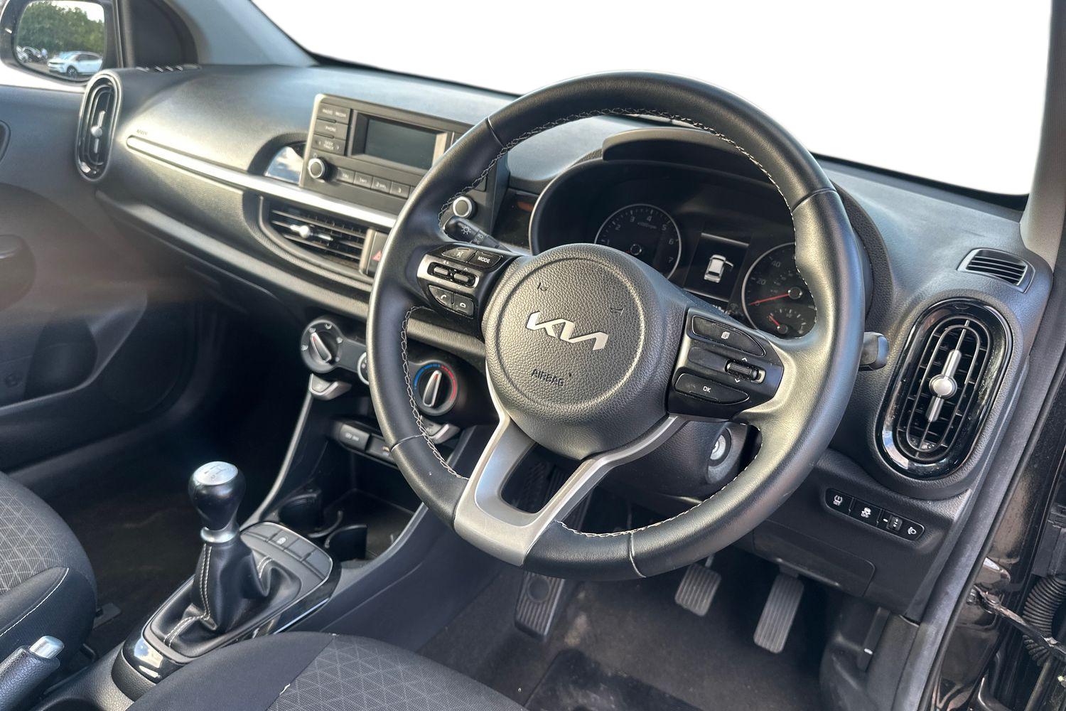 Used Kia Picanto 2022 for sale - 76624842: Photo 2