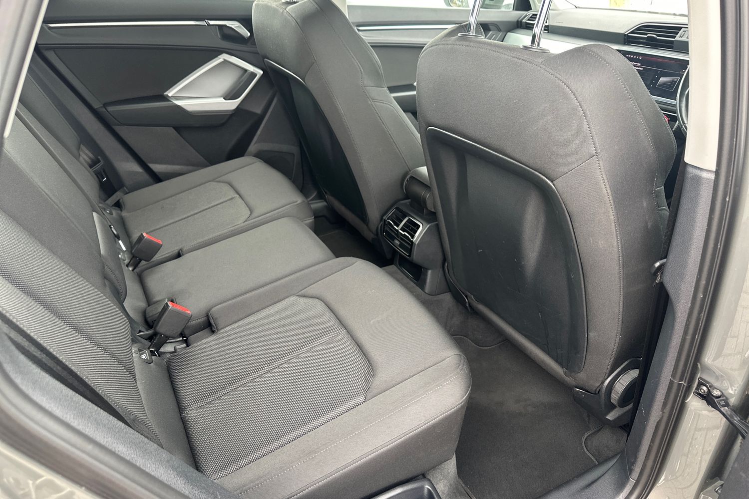 Used Audi Q3 2021 for sale - 76328981: Photo 16