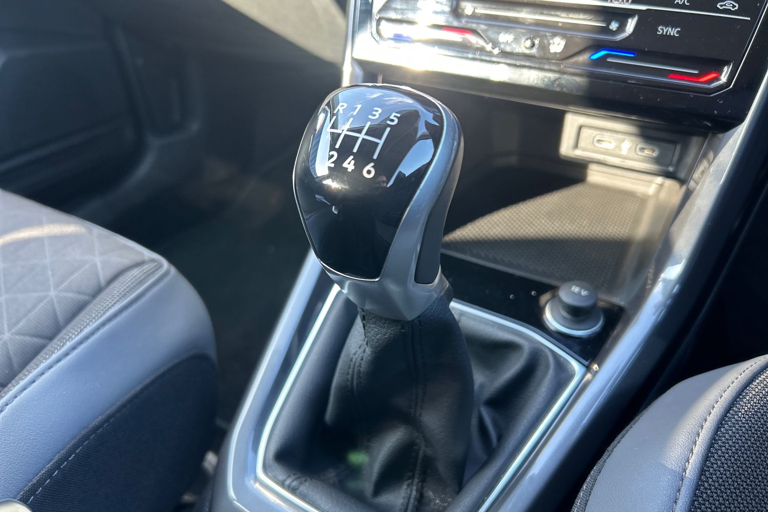 Used Volkswagen T-Cross 2023 for sale - 77541106: Photo 14