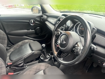 Used MINI Hatch 2018 for sale - 77443787: Photo