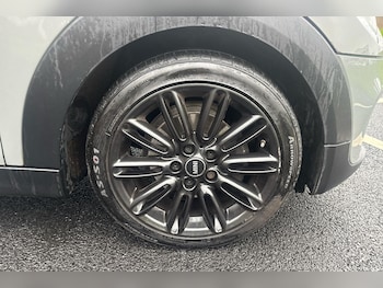 Used MINI Hatch 2018 for sale - 77443787: Photo