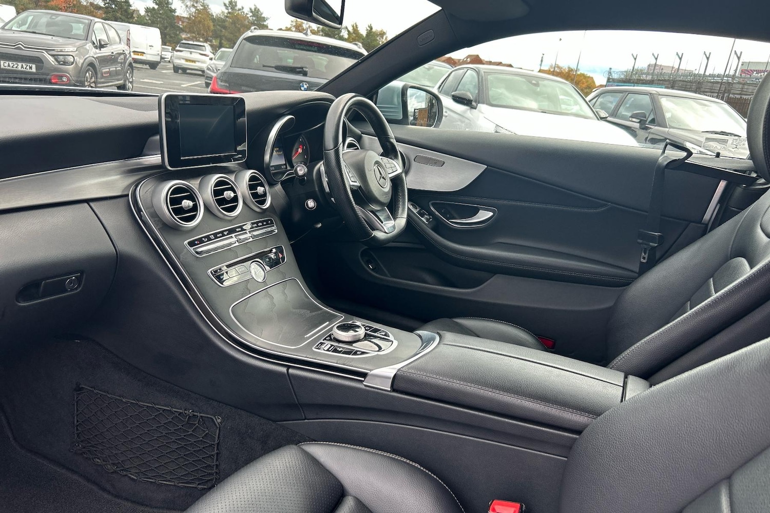 Used Mercedes-Benz C Class 2018 for sale - 77076885: Photo 5