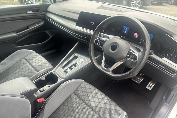 Used Volkswagen Golf 2022 for sale - 76193635: Photo 2