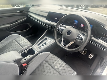 Used Volkswagen Golf 2022 for sale - 76193635: Photo 2