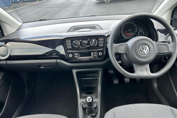 Used Volkswagen up! 2016 for sale - 76155954: Photo 4