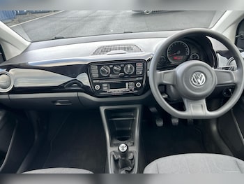 Used Volkswagen up! 2016 for sale - 76155954: Photo 4