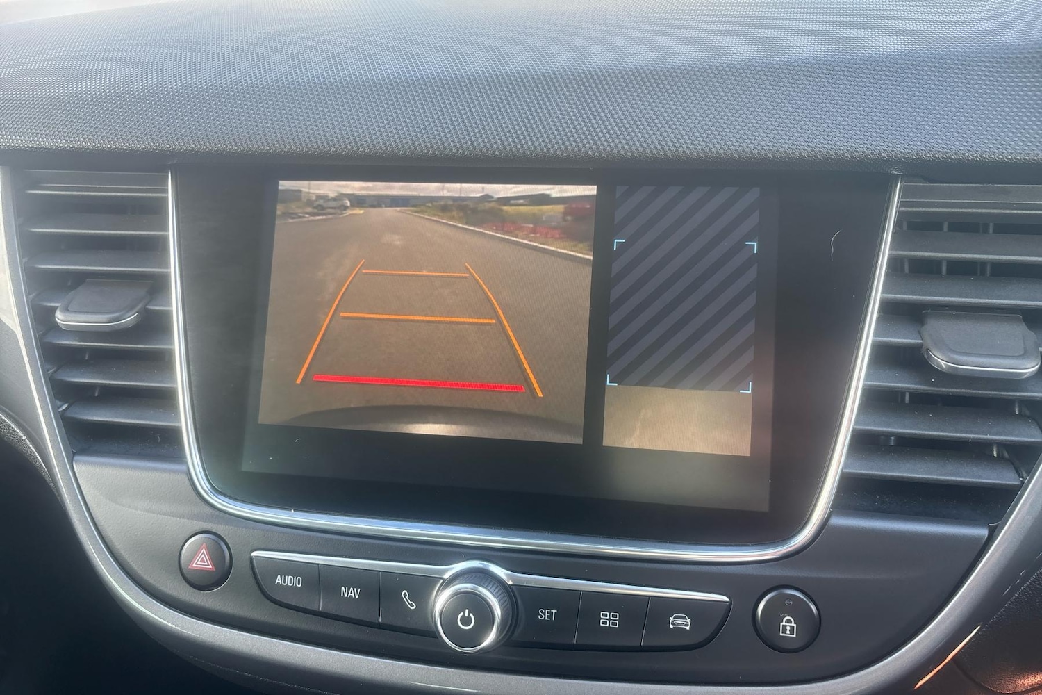 Used Vauxhall Crossland 2024 for sale - 77011395: Photo 16