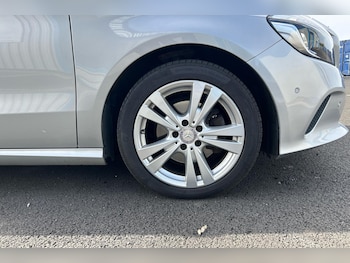 Used Mercedes-Benz A-Class 2017 for sale - 76087681: Photo 3