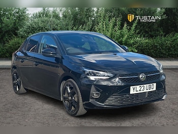 Vauxhall - Corsa