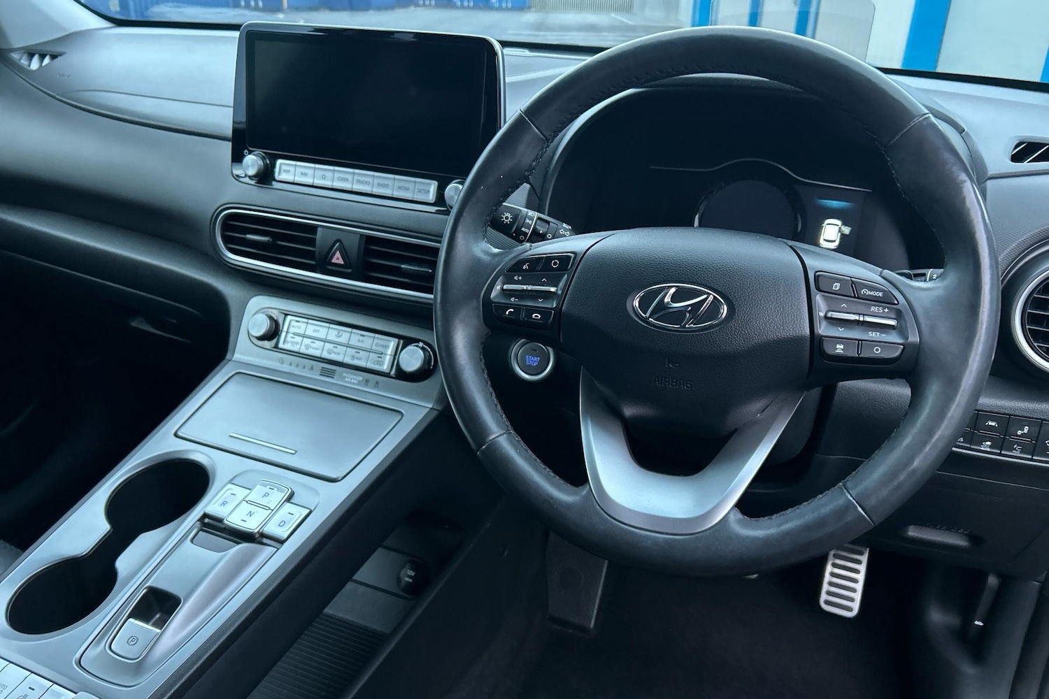 Used Hyundai KONA 2020 for sale - 77196306: Photo 2