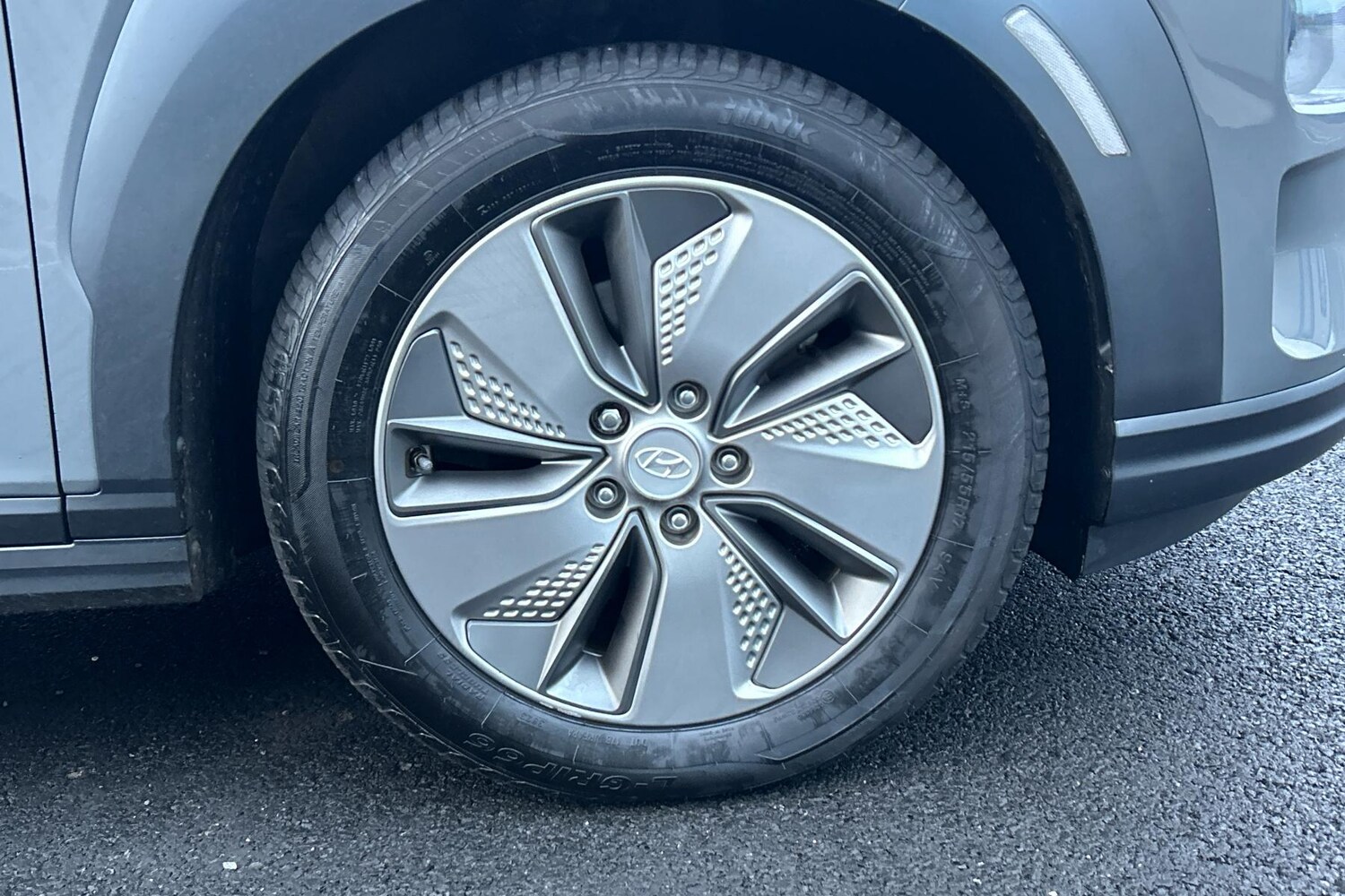 Used Hyundai KONA 2020 for sale - 77196306: Photo 3